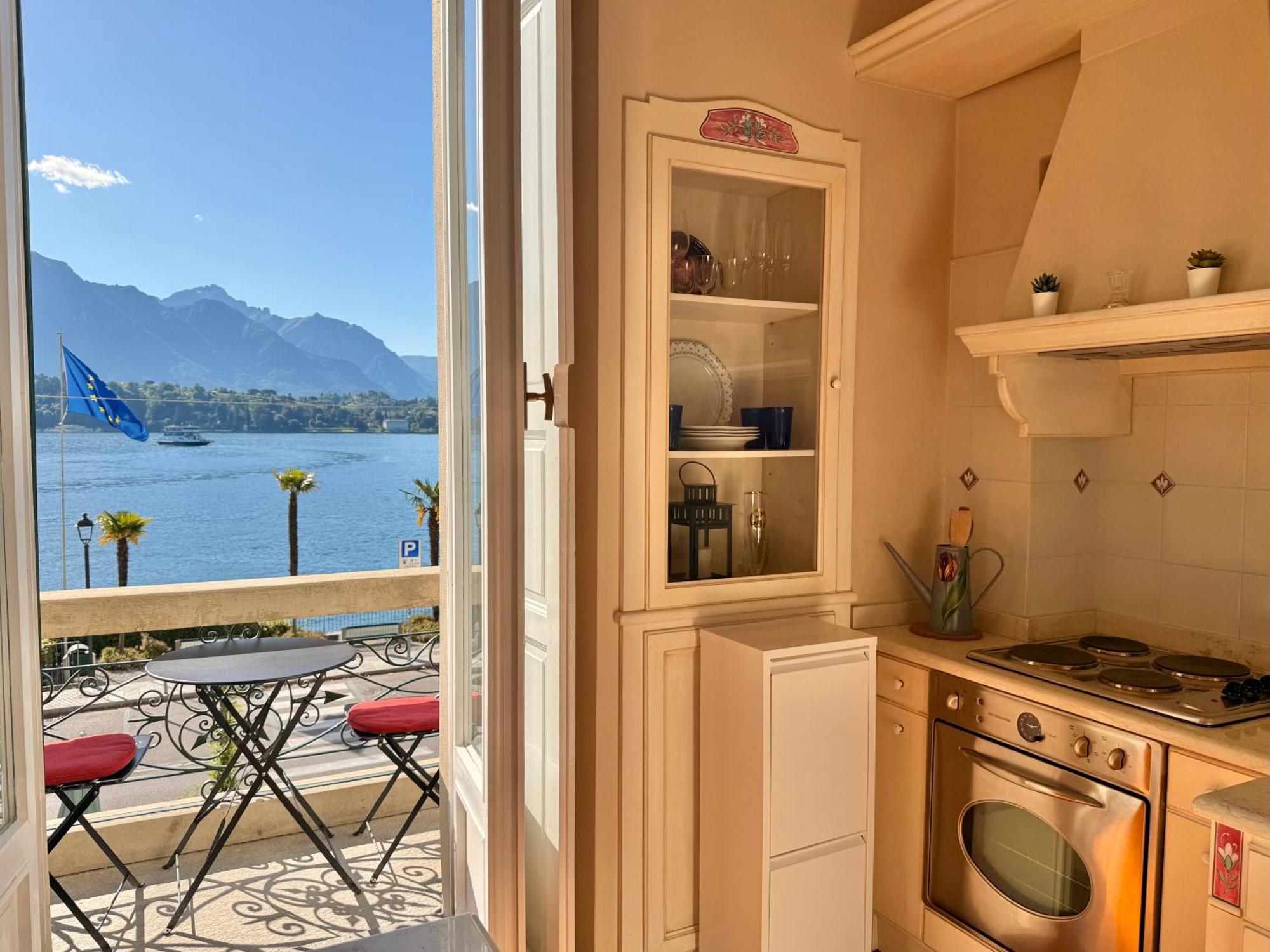 Belle Ile Lake View Suite Cadenabbia Extérieur photo