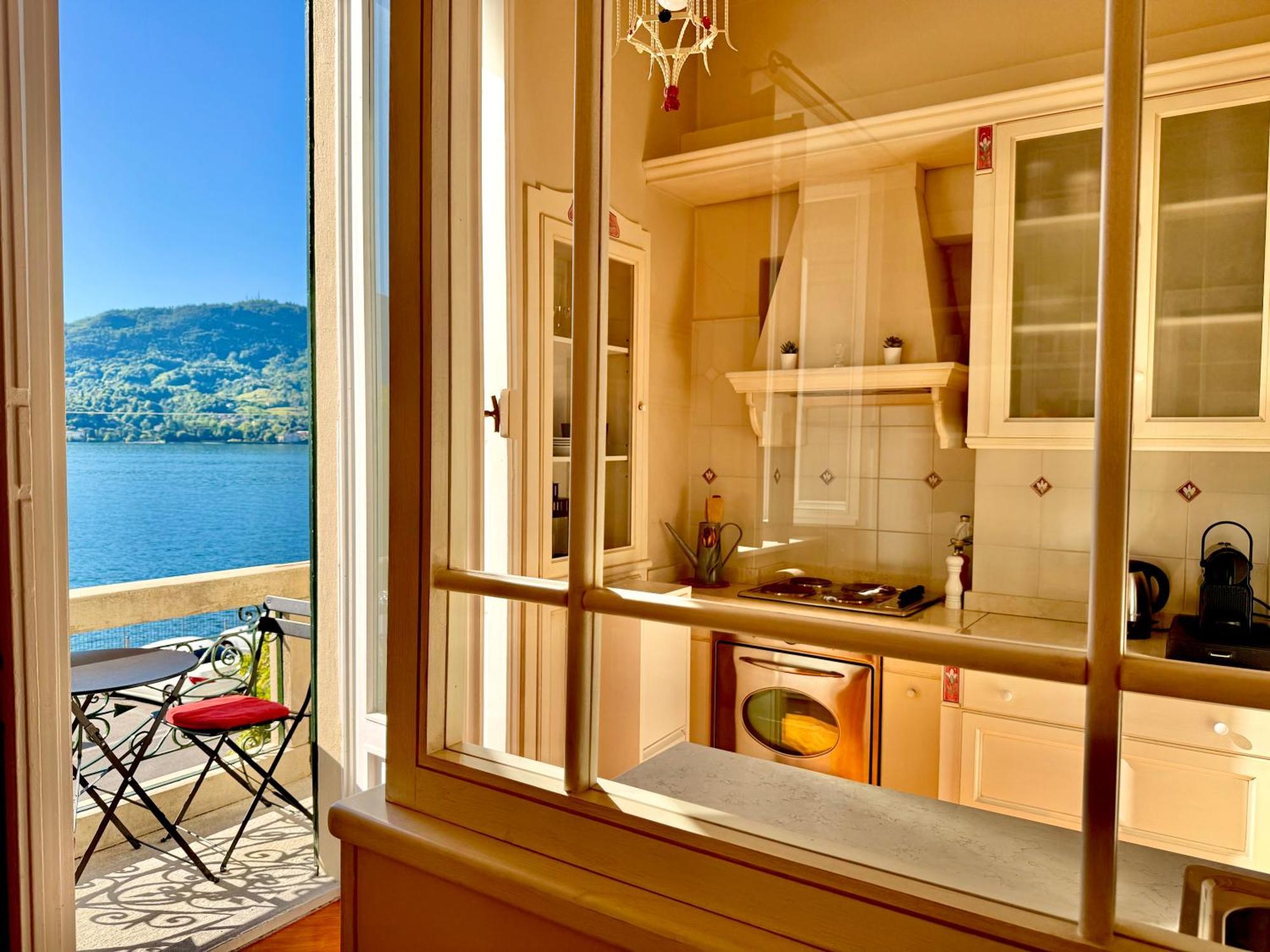 Belle Ile Lake View Suite Cadenabbia Extérieur photo